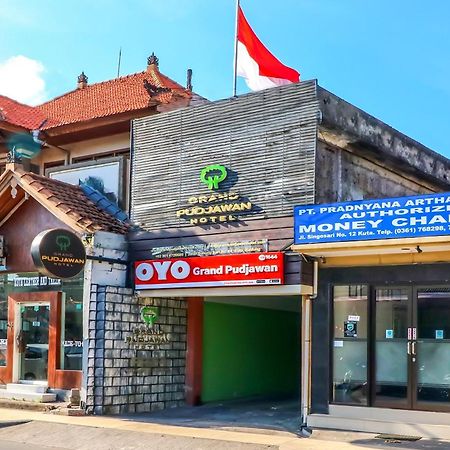 Capital O 1666 Grand Pudjawan Hotel Near Kuta Beach Exterior photo