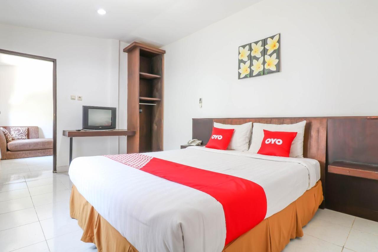 Capital O 1666 Grand Pudjawan Hotel Near Kuta Beach Exterior photo