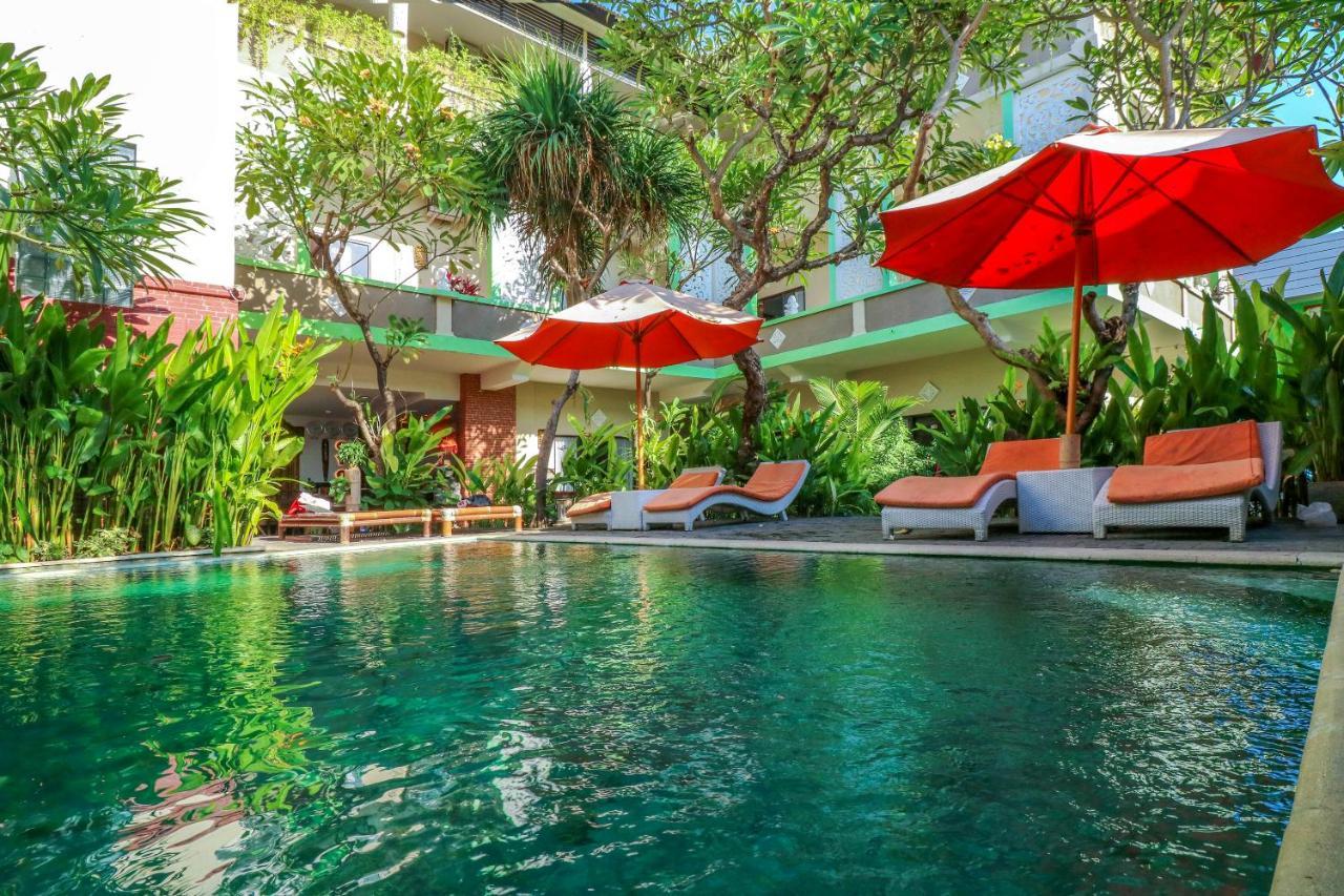 Capital O 1666 Grand Pudjawan Hotel Near Kuta Beach Exterior photo