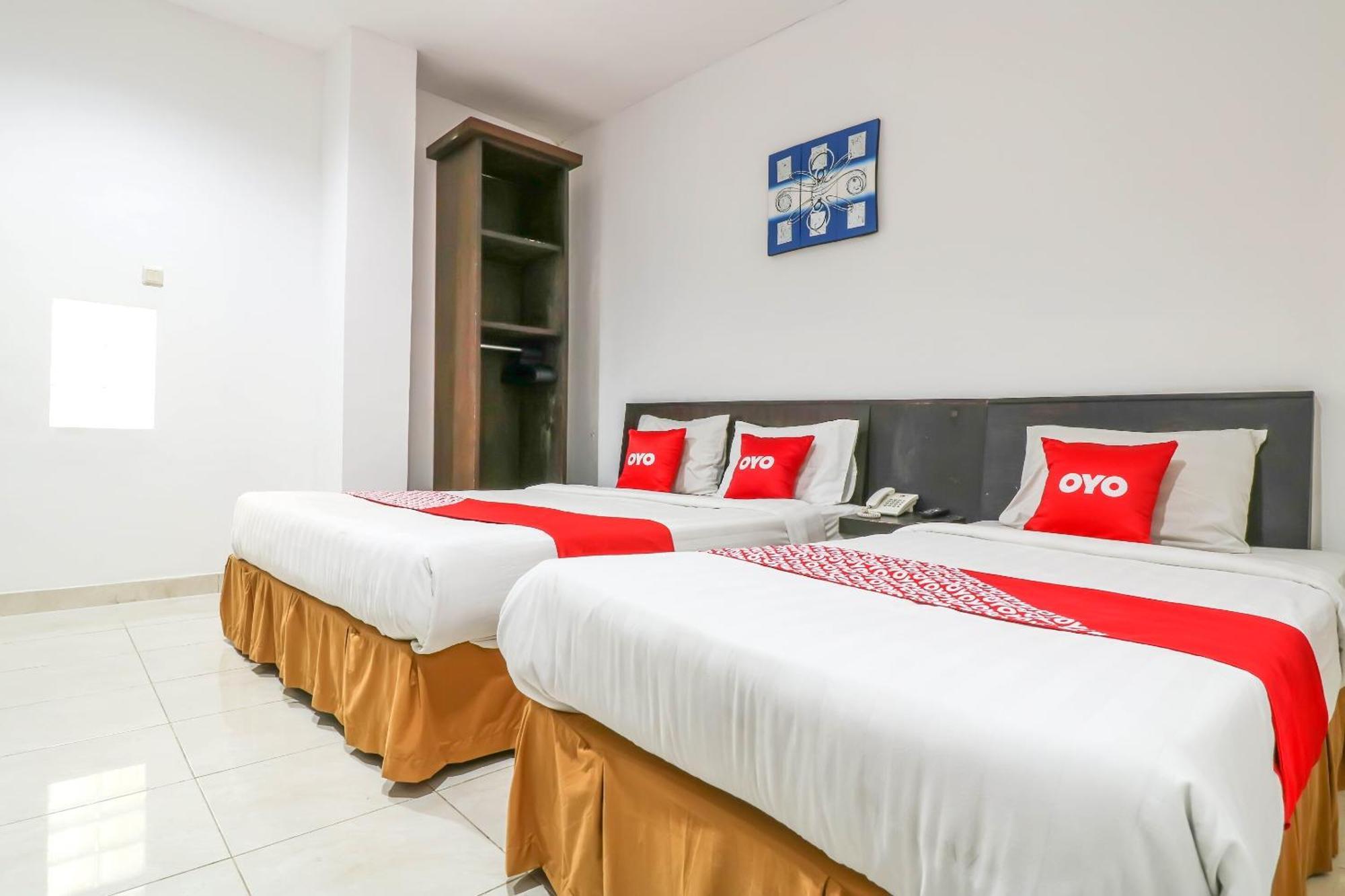 Capital O 1666 Grand Pudjawan Hotel Near Kuta Beach Exterior photo